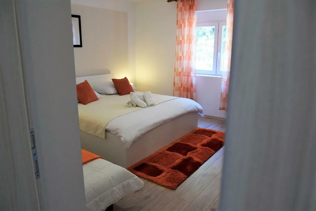 Apartments Kampor